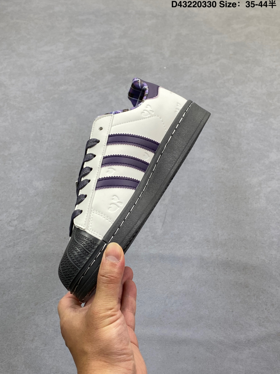 Adidas Superstar Clover Sneakers thumbnail 2