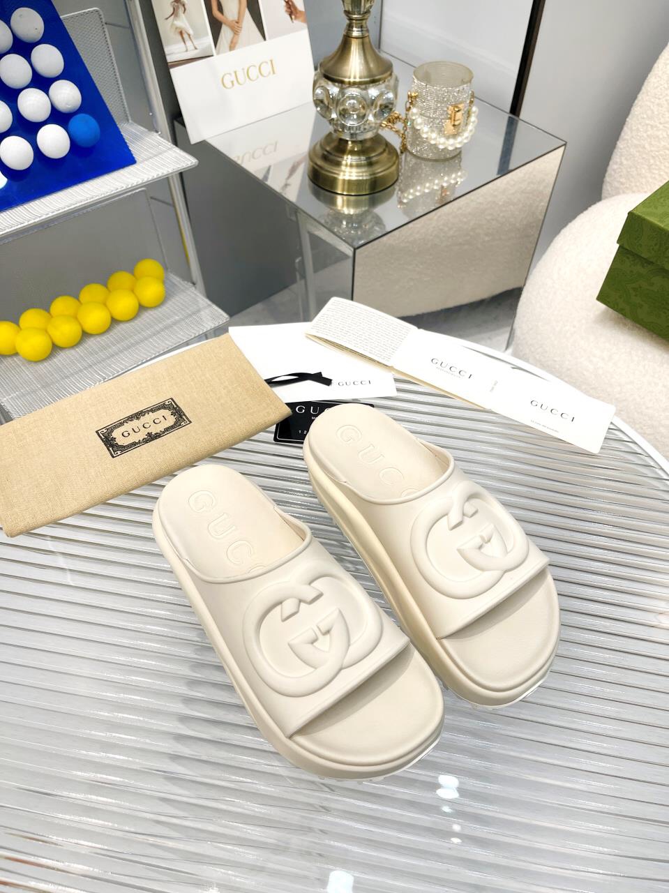 Gucci Miami Accessory thumbnail 2