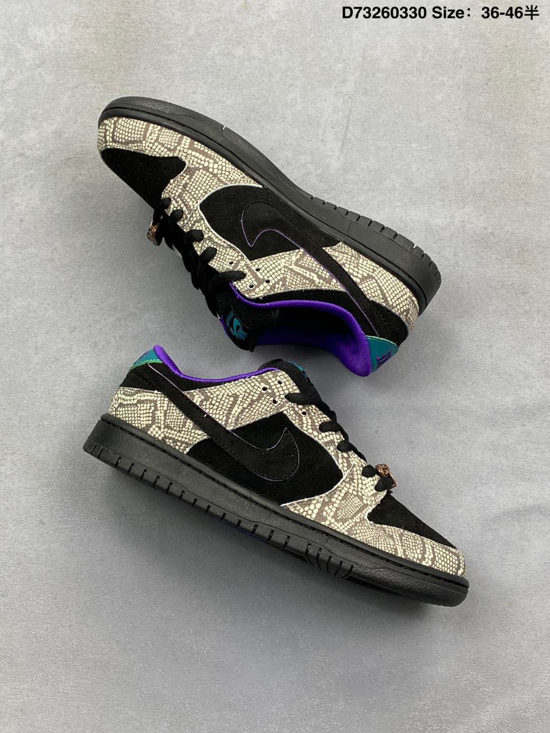 Nike Dunk Low Skate Shoes thumbnail 6