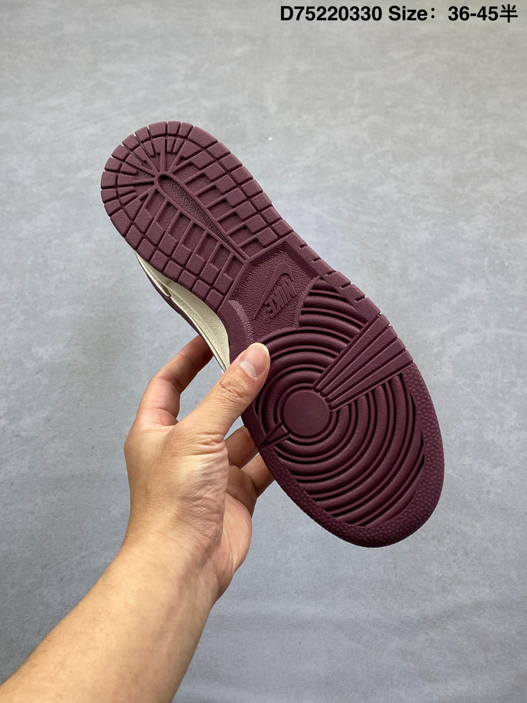 Nike Dunk Low Retro Customized Sneakers thumbnail 6