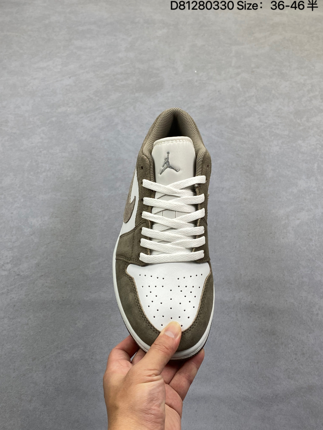 Air Jordan 1 Low Sneakers thumbnail 3
