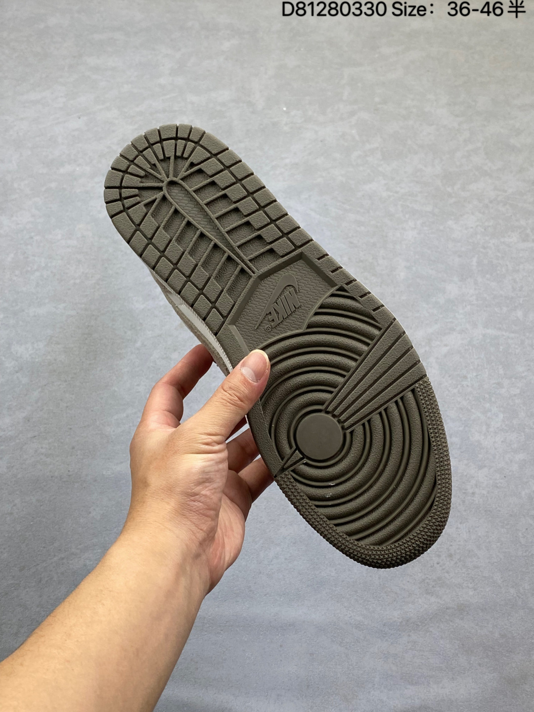 Air Jordan 1 Low Sneakers thumbnail 5