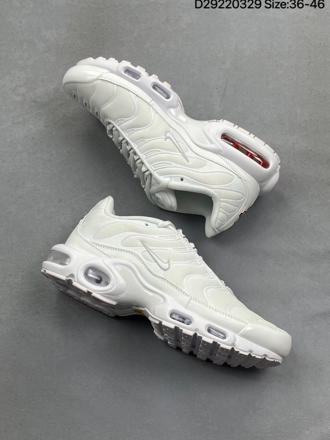 Nike Air Max Plus TN Ultra Sneakers thumbnail 9