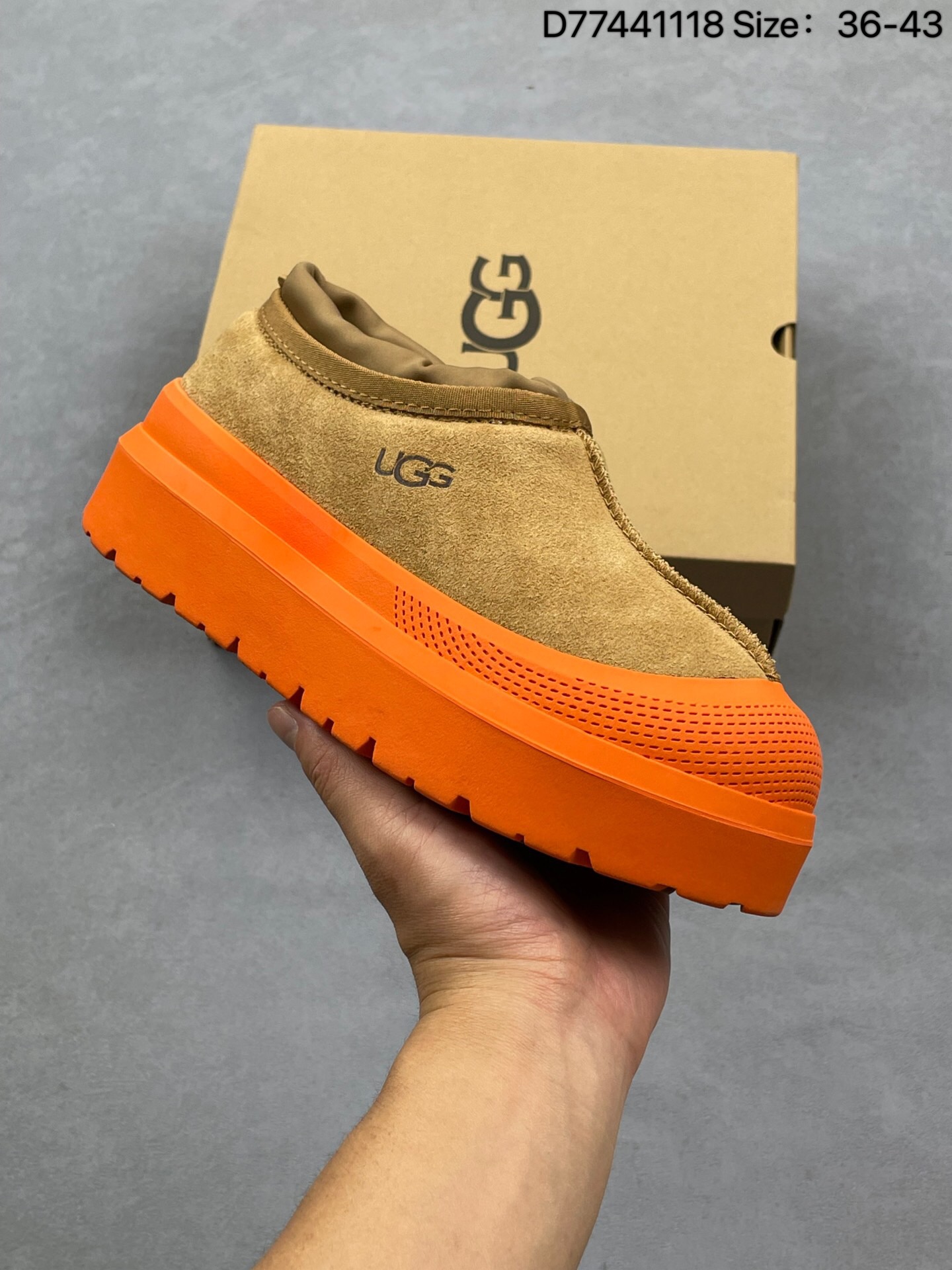 UGG Low-Cut Snow Boots thumbnail 4