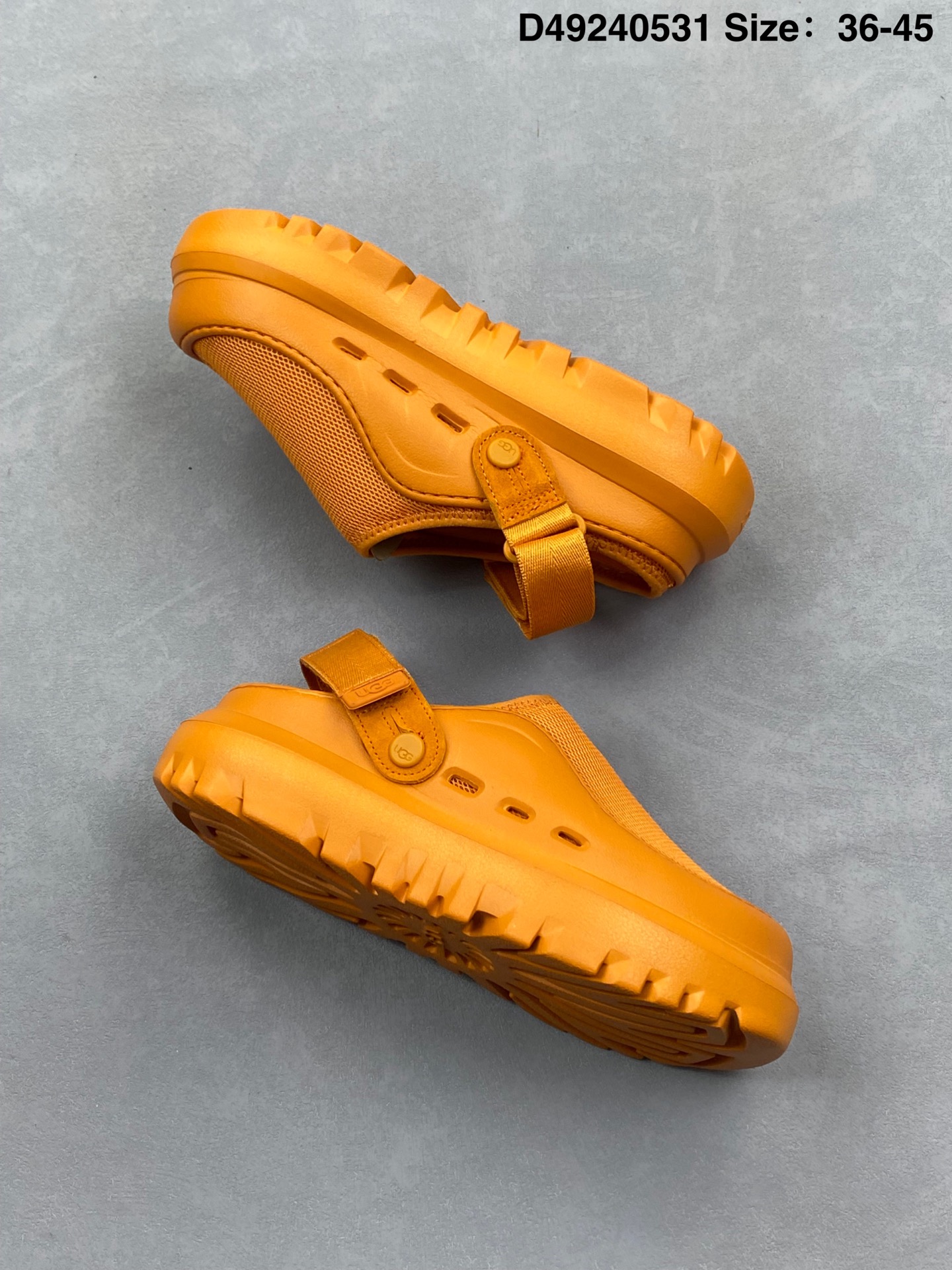 UGG SKTA Clogs thumbnail 9
