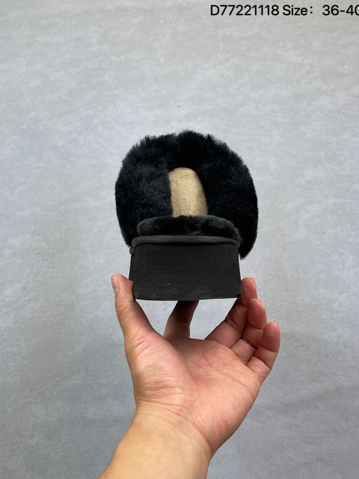 UGG snow boots thumbnail 3